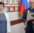 Глава округа поздравил юбиляра - Администрация города Антрацита и Антрацитовского района