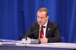 По народной программе «Единой России» в ЛНР отремонтировано более 4,6 тысяч объектов